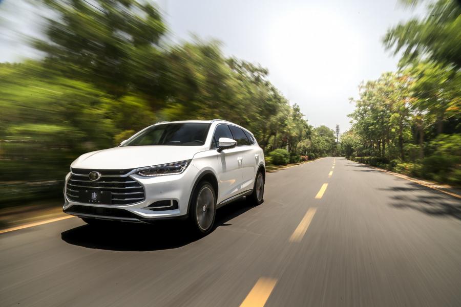  BYD Tang 2018 года  (фото 5 из 22)